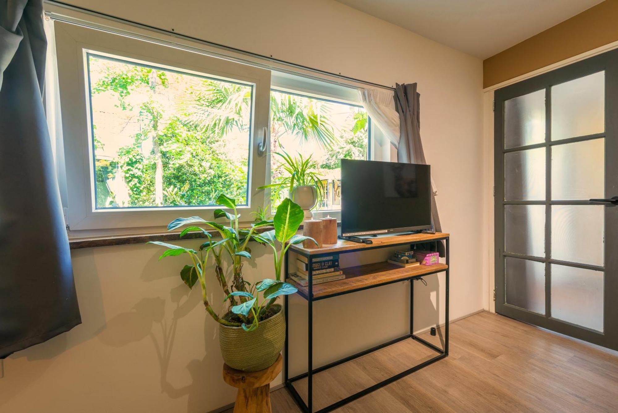 Tiny House - Leenfietsen, Eigen Keuken En Badkamer Nijmegen Exterior photo